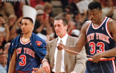 包含清晨纽约尼克斯伤情更新：欧联节点到来，气氛紧张，赛程密集仍需轮换的词条-九游登录入口